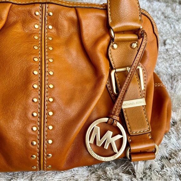 Michael Kors NWOT Leather Studded Handbag - Picture 6 of 10
